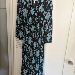 Zara Black and Blue Floral Long Sleeve Dress